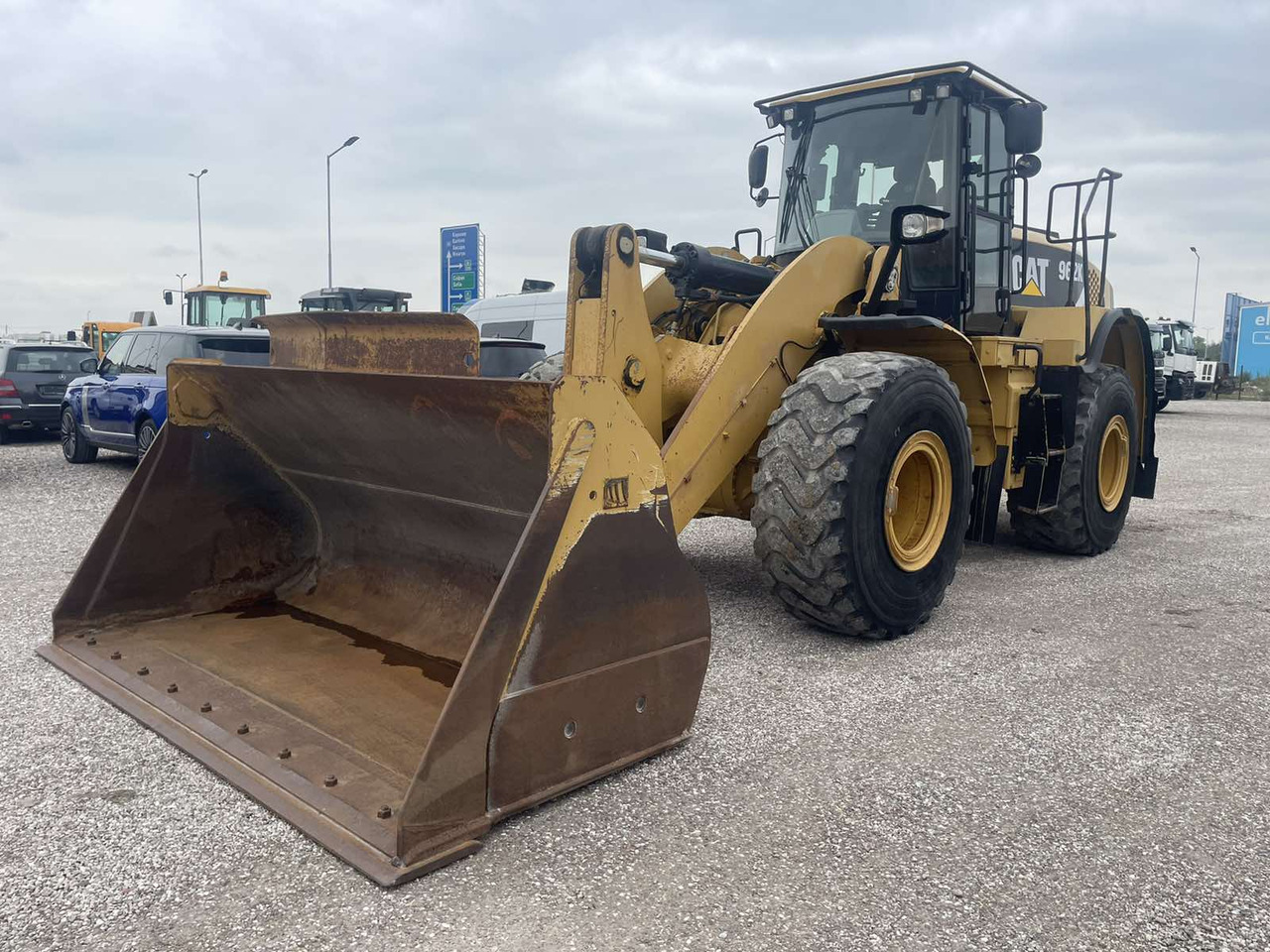 Caterpillar 962K - Chargeuse sur pneus: photos 3 Caterpillar 962K - Chargeuse sur pneus: photos 3
