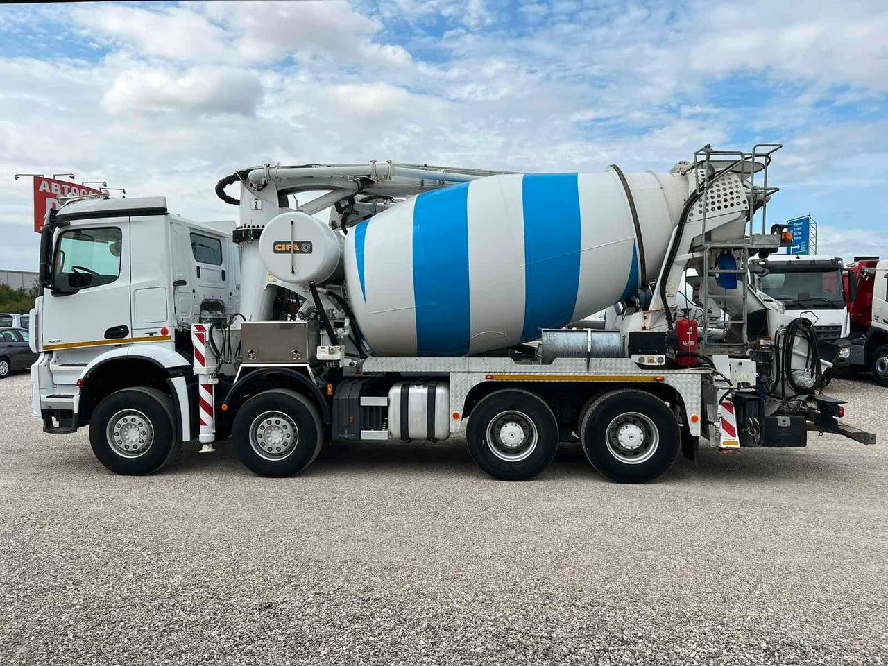 Mercedes-Benz AROCS 3251 CIFA MAGNUM MK28.4L - Camion pompe: photos 4 Mercedes-Benz AROCS 3251 CIFA MAGNUM MK28.4L - Camion pompe: photos 4