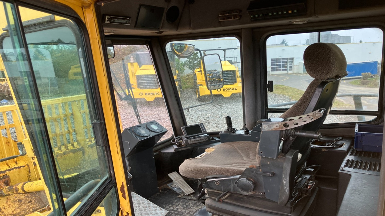 Compacteur à pieds de mouton/ Monocylindre BOMAG DE BC 772 RB-2  Stage IIIa/Tier 3: photos 13