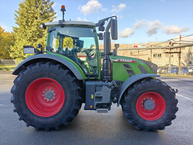 Fendt 724 Vario Profi plus - Tracteur agricole: photos 2 Fendt 724 Vario Profi plus - Tracteur agricole: photos 2