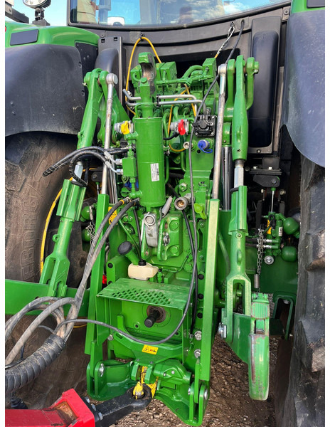 John Deere 6215R Autopowr - Tracteur agricole: photos 5 John Deere 6215R Autopowr - Tracteur agricole: photos 5