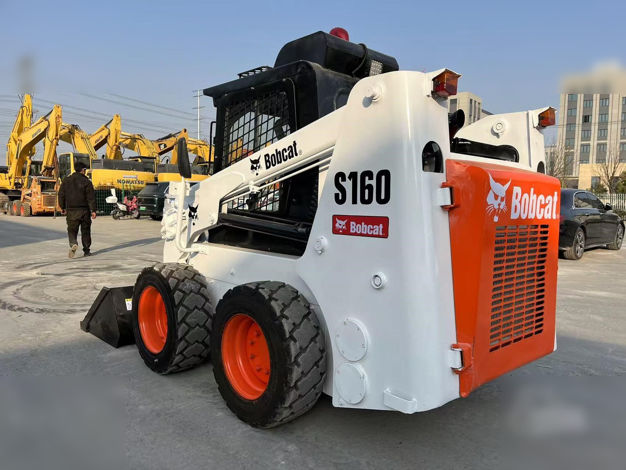 BOBCAT S160 - Mini chargeuse: photos 5 BOBCAT S160 - Mini chargeuse: photos 5