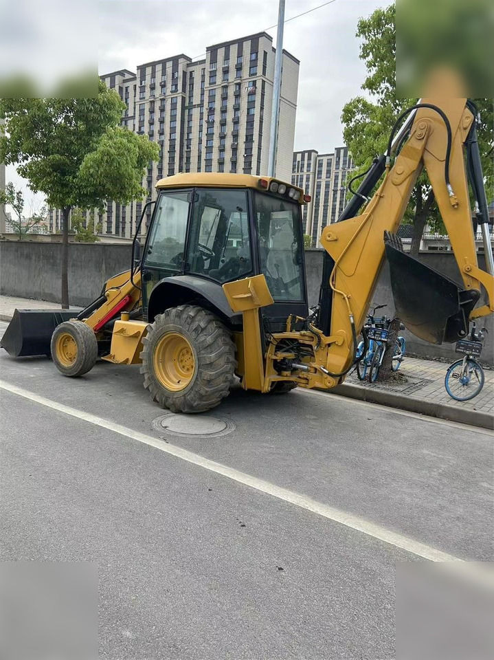 CASE 580 - Tractopelle: photos 2 CASE 580 - Tractopelle: photos 2