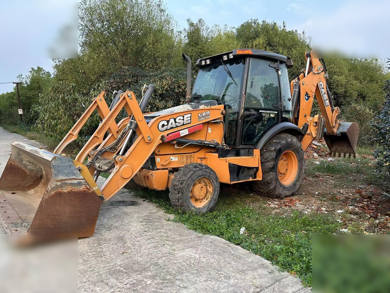 CASE 580 - Tractopelle: photos 2 CASE 580 - Tractopelle: photos 2