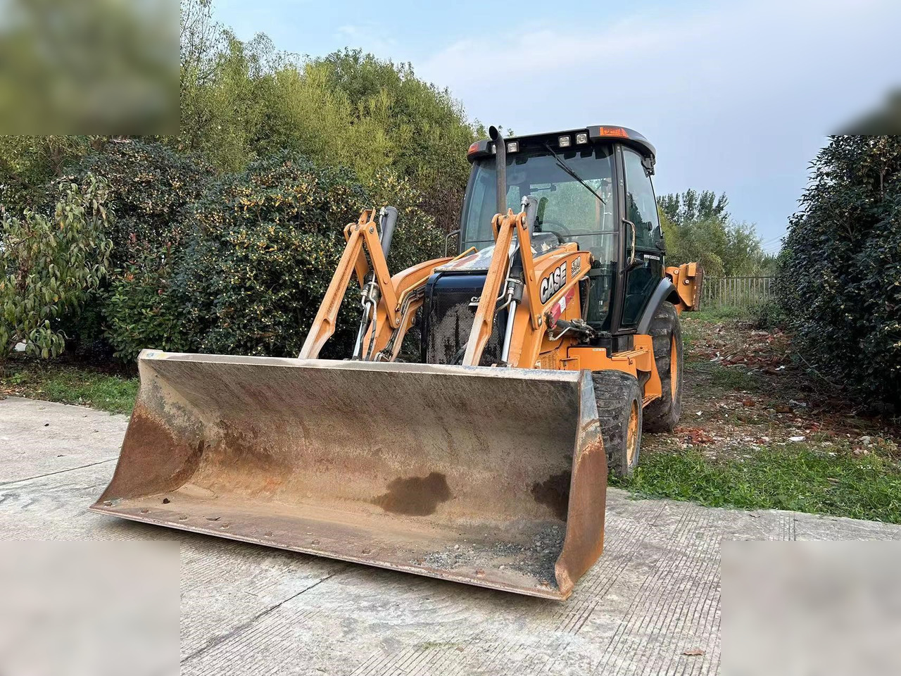 CASE 580 - Tractopelle: photos 3 CASE 580 - Tractopelle: photos 3