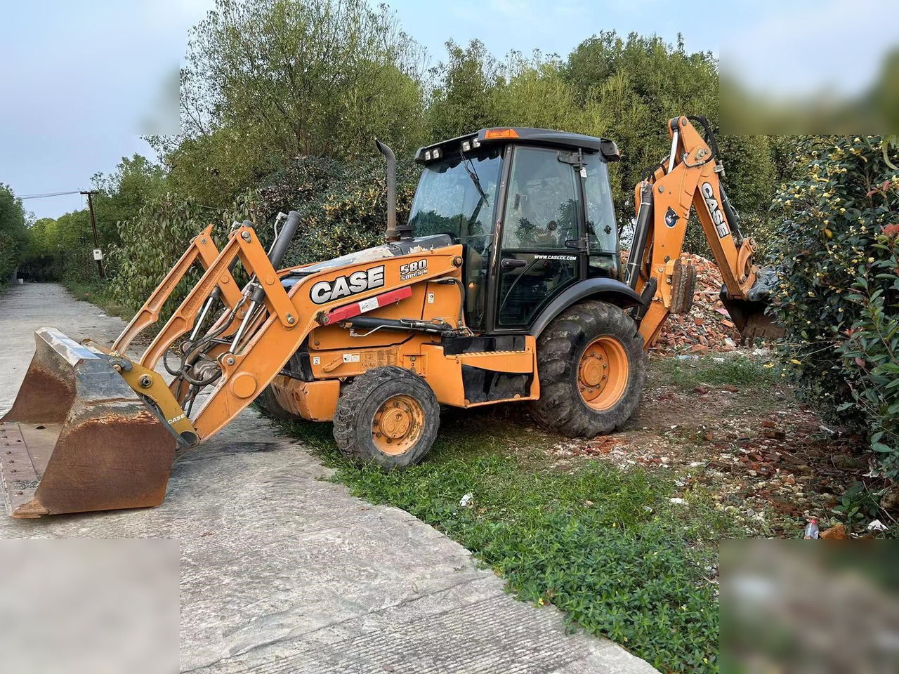 CASE 580 - Tractopelle: photos 3 CASE 580 - Tractopelle: photos 3