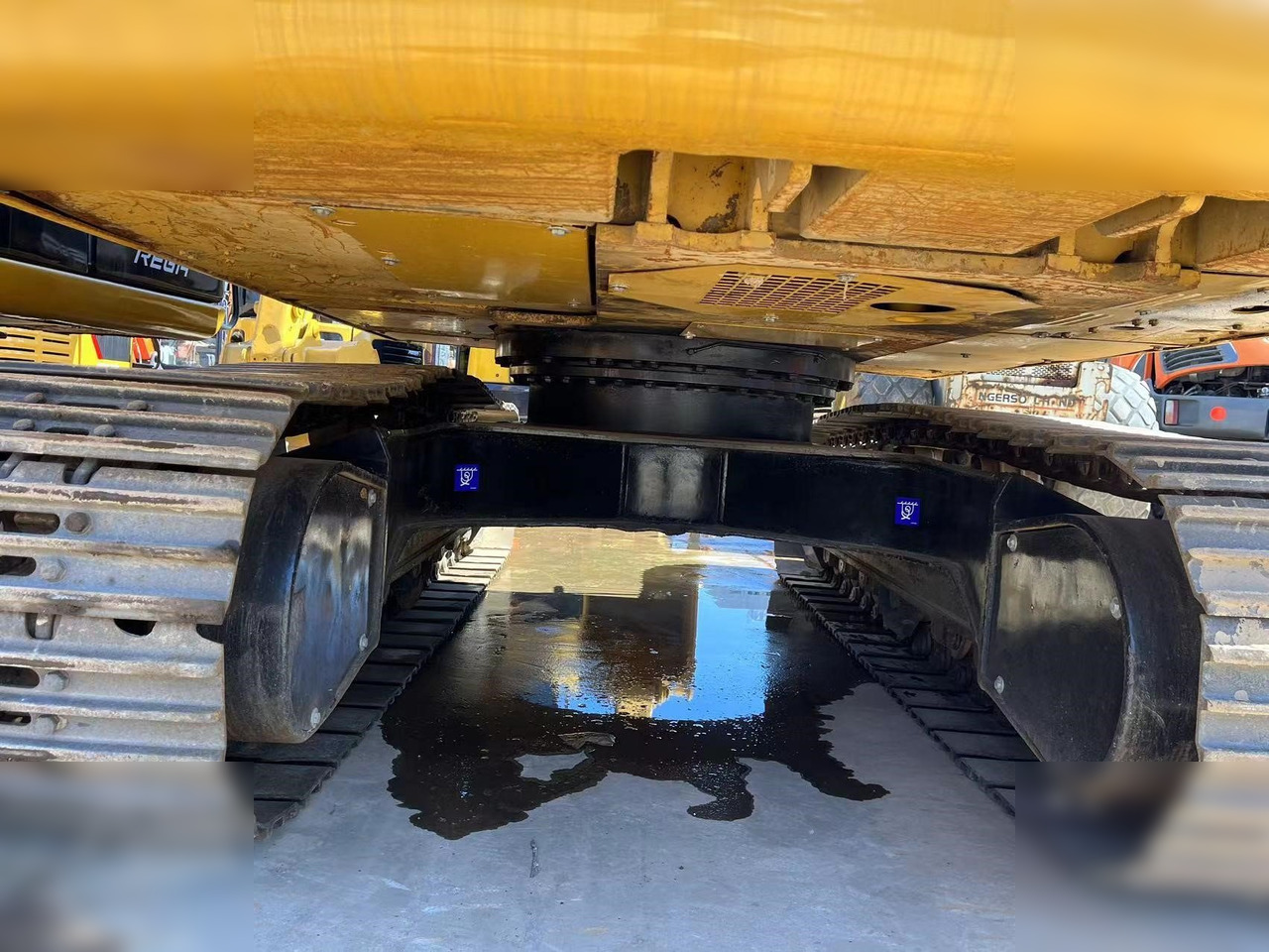 CATERPILLAR 315D2L - Pelle sur chenille: photos 4 CATERPILLAR 315D2L - Pelle sur chenille: photos 4