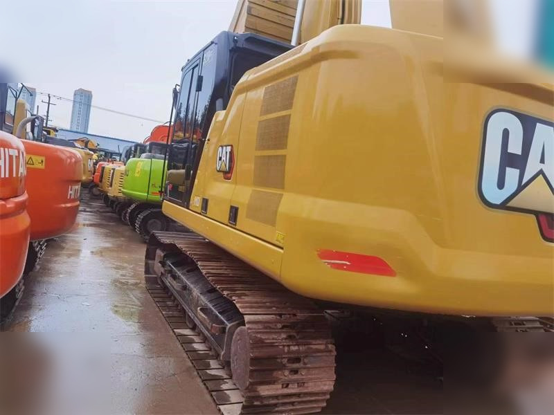 CATERPILLAR 320GC - Pelle sur chenille: photos 3 CATERPILLAR 320GC - Pelle sur chenille: photos 3