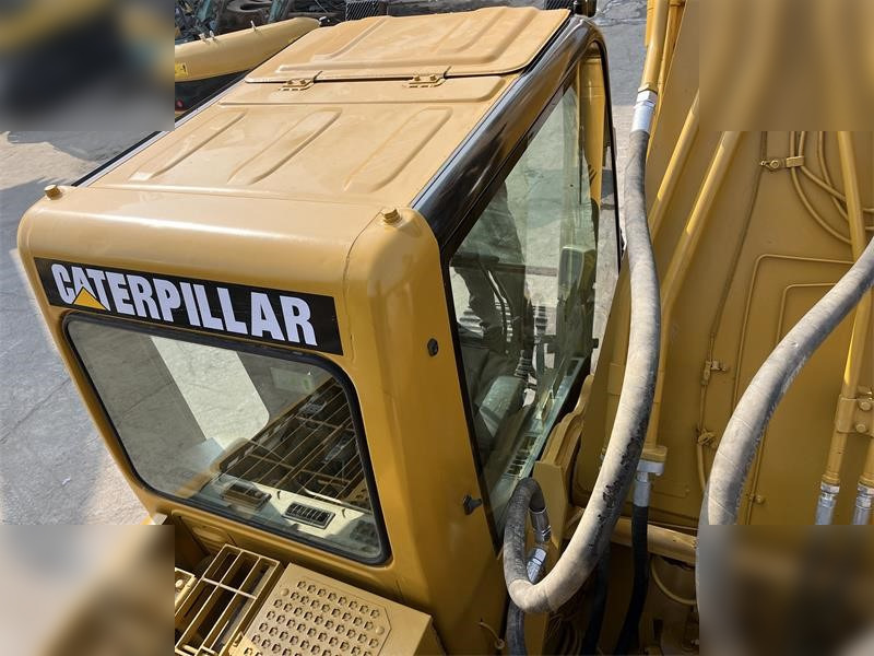 CATERPILLAR 325CL - Pelle sur chenille: photos 5 CATERPILLAR 325CL - Pelle sur chenille: photos 5