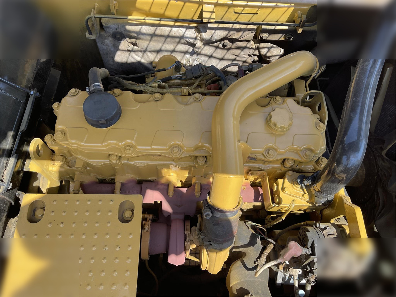 CATERPILLAR 325DL - Pelle sur chenille: photos 3 CATERPILLAR 325DL - Pelle sur chenille: photos 3