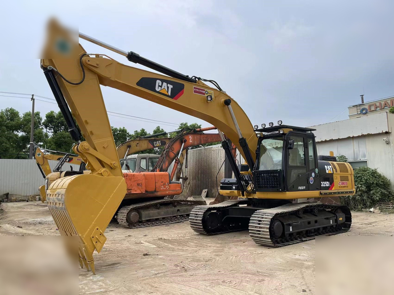CATERPILLAR 325DL - Pelle sur chenille: photos 2 CATERPILLAR 325DL - Pelle sur chenille: photos 2