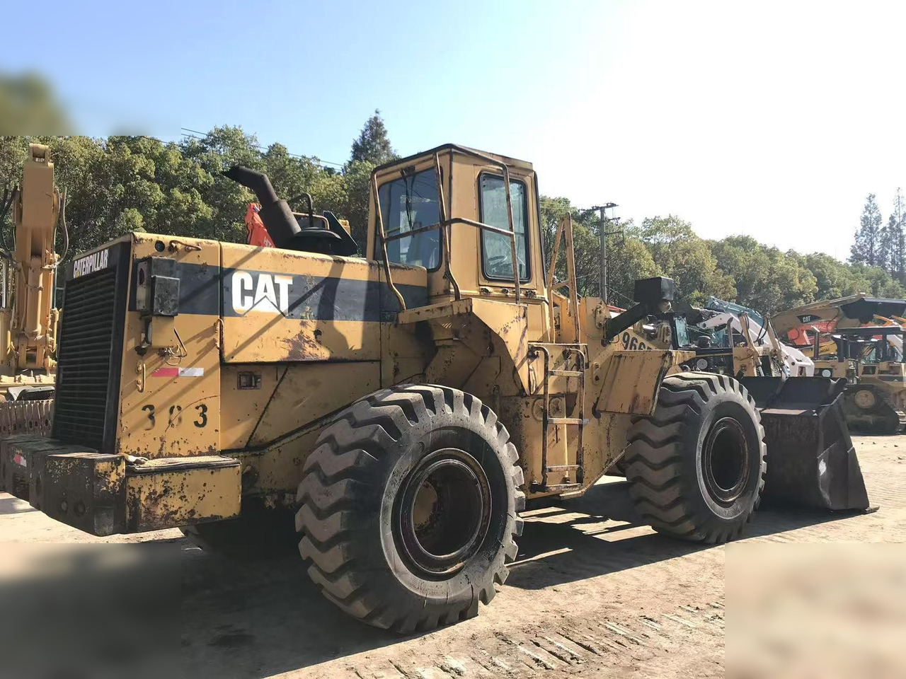 CATERPILLAR 966F I - Chargeuse sur pneus: photos 5 CATERPILLAR 966F I - Chargeuse sur pneus: photos 5