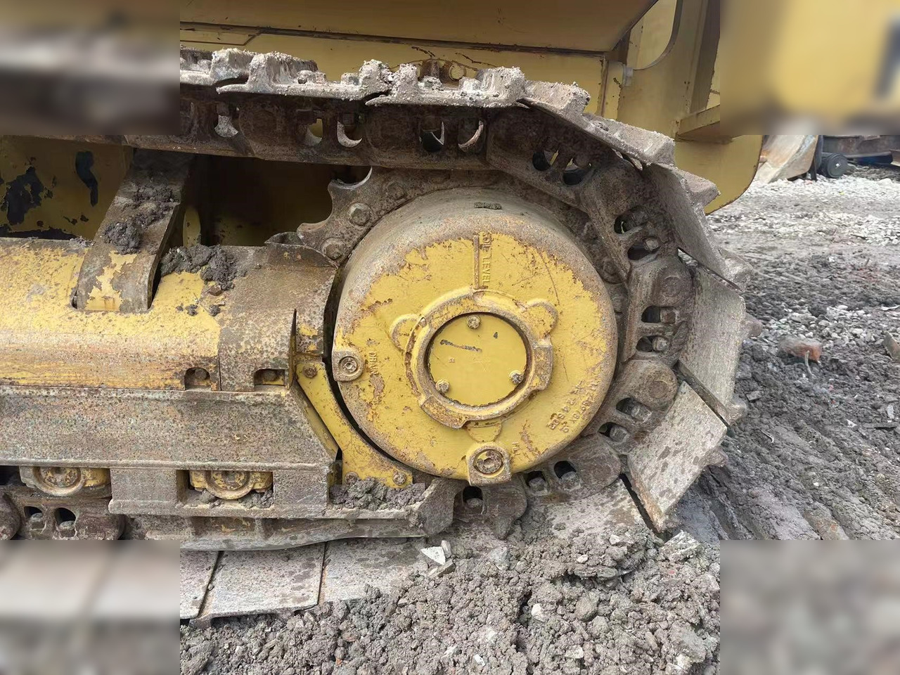 CATERPILLAR D5G XL - Bulldozer: photos 3 CATERPILLAR D5G XL - Bulldozer: photos 3