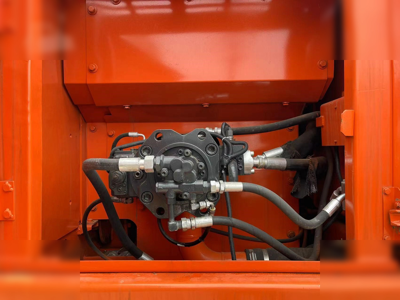 Pelle sur chenille DOOSAN DX225 LC: photos 10 Pelle sur chenille DOOSAN DX225 LC: photos 10