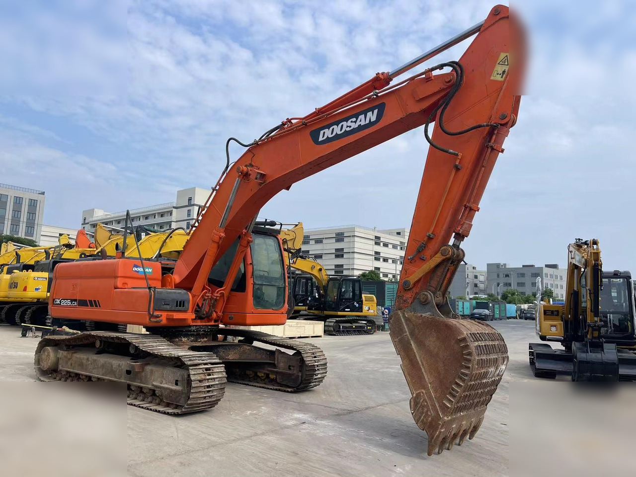 DOOSAN DX225 LCA - Pelle sur chenille: photos 5 DOOSAN DX225 LCA - Pelle sur chenille: photos 5