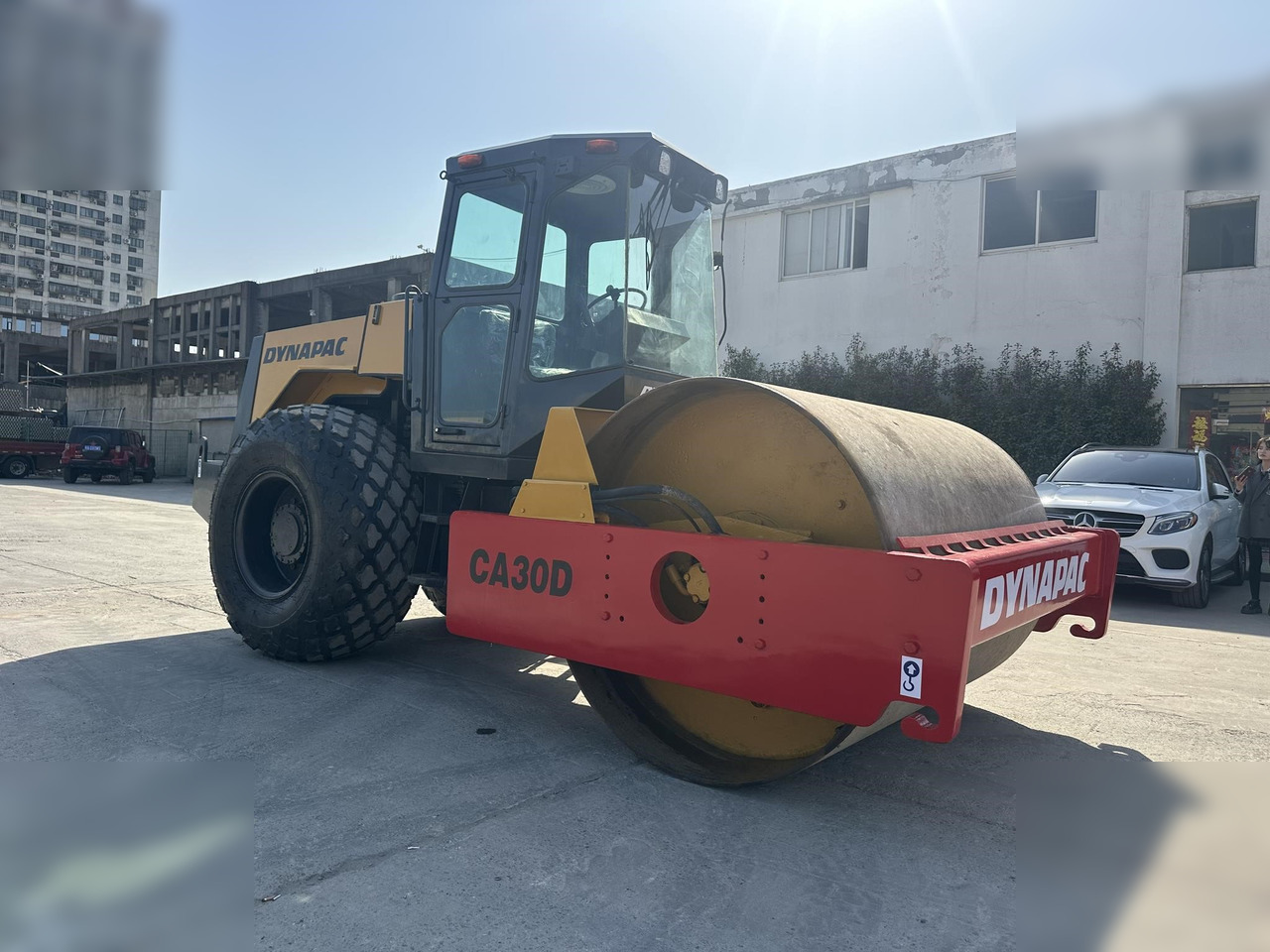 DYNAPAC CA30D - Compacteur: photos 2 DYNAPAC CA30D - Compacteur: photos 2