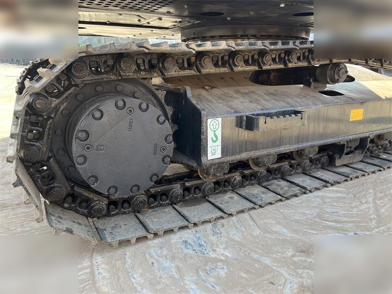 HITACHI ZX120 - Pelle sur chenille: photos 4 HITACHI ZX120 - Pelle sur chenille: photos 4
