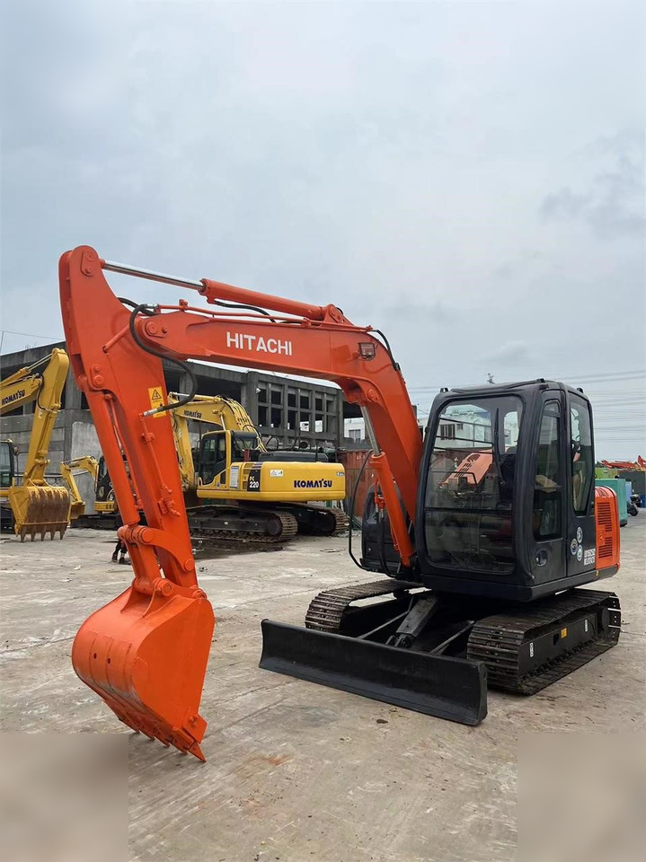HITACHI ZX60 - Pelle sur chenille: photos 5 HITACHI ZX60 - Pelle sur chenille: photos 5