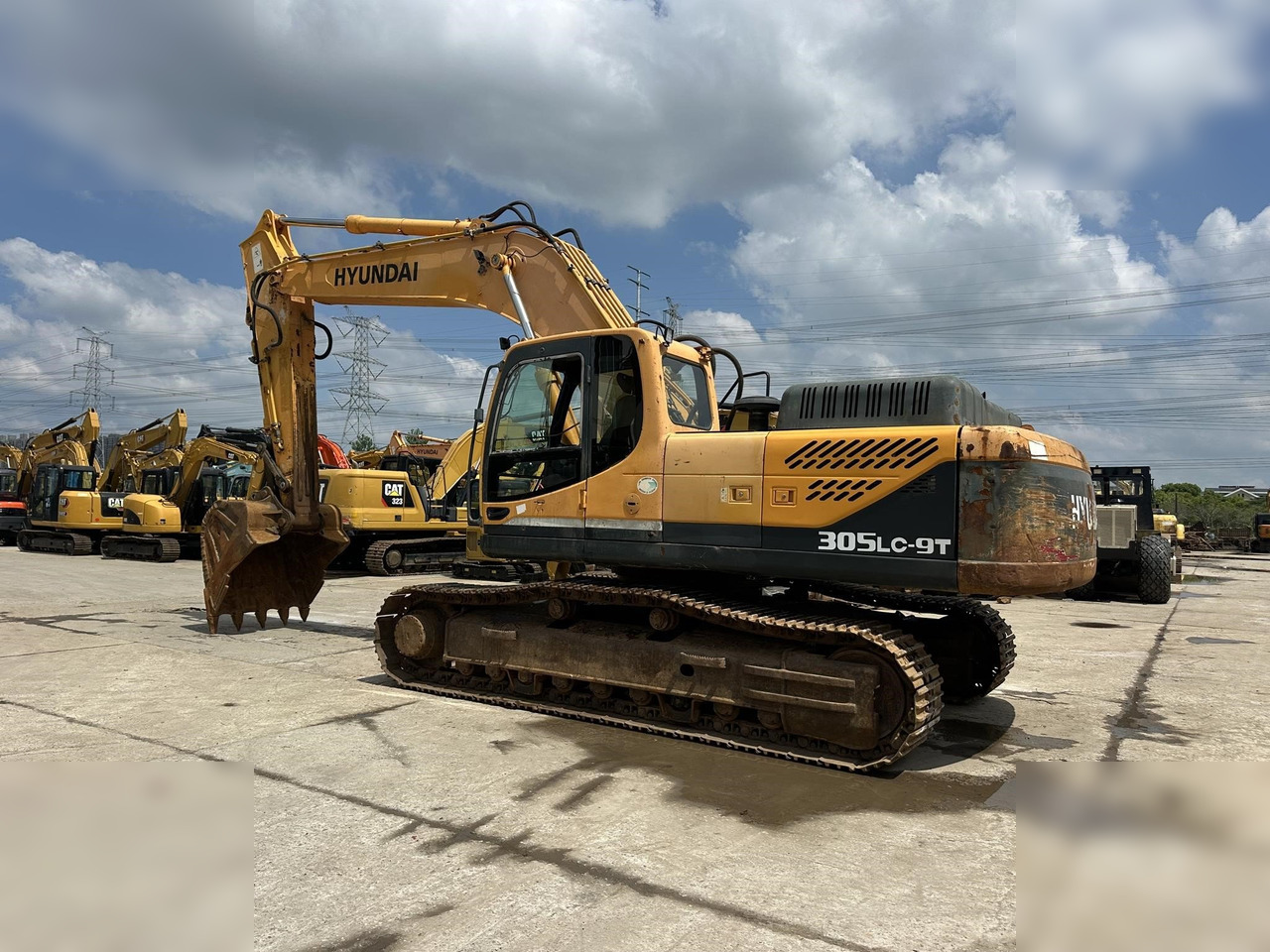 HYUNDAI ROBEX 305 LC-9T - Pelle sur chenille: photos 2 HYUNDAI ROBEX 305 LC-9T - Pelle sur chenille: photos 2