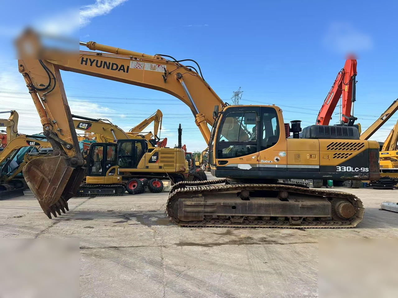 HYUNDAI ROBEX 330 LC-9S - Pelle sur chenille: photos 1 HYUNDAI ROBEX 330 LC-9S - Pelle sur chenille: photos 1