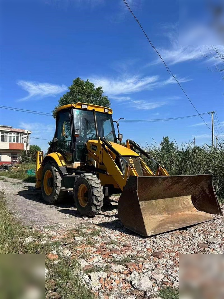 JCB 3CX - Tractopelle: photos 2 JCB 3CX - Tractopelle: photos 2