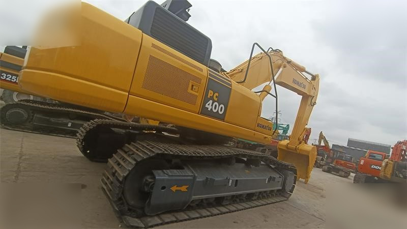 KOMATSU PC400-7 - Pelle sur chenille: photos 2 KOMATSU PC400-7 - Pelle sur chenille: photos 2