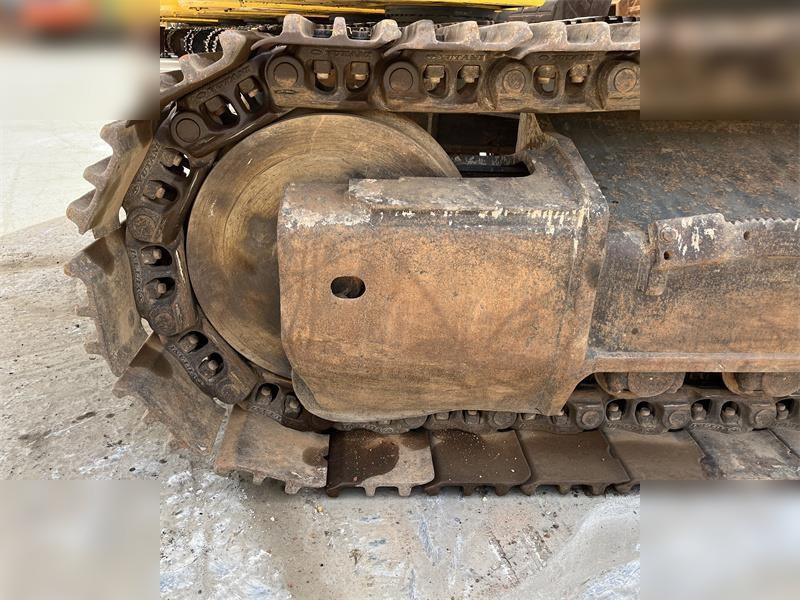 KOMATSU PC400-8 - Pelle sur chenille: photos 4 KOMATSU PC400-8 - Pelle sur chenille: photos 4