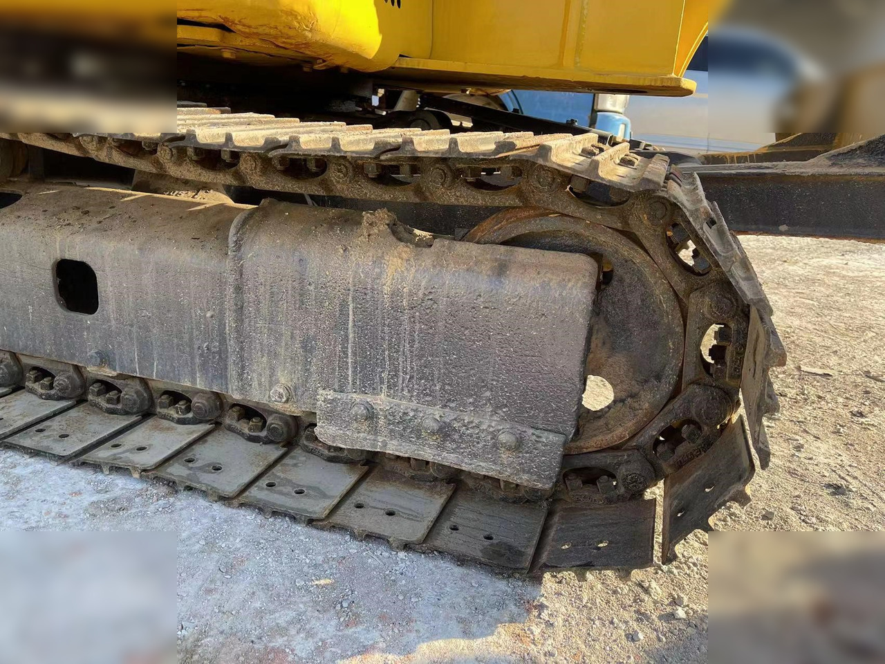 KOMATSU PC55MR-2 — crédit-bail KOMATSU PC55MR-2: photos 8
