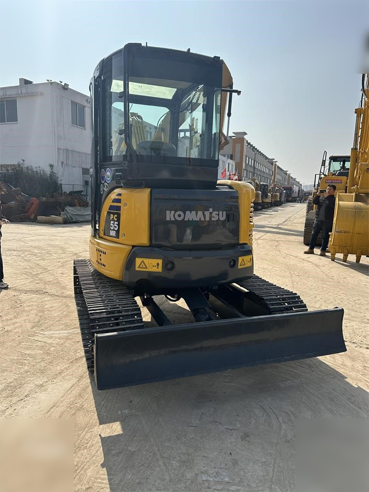 KOMATSU PC55MR-3 - Mini pelle: photos 3 KOMATSU PC55MR-3 - Mini pelle: photos 3