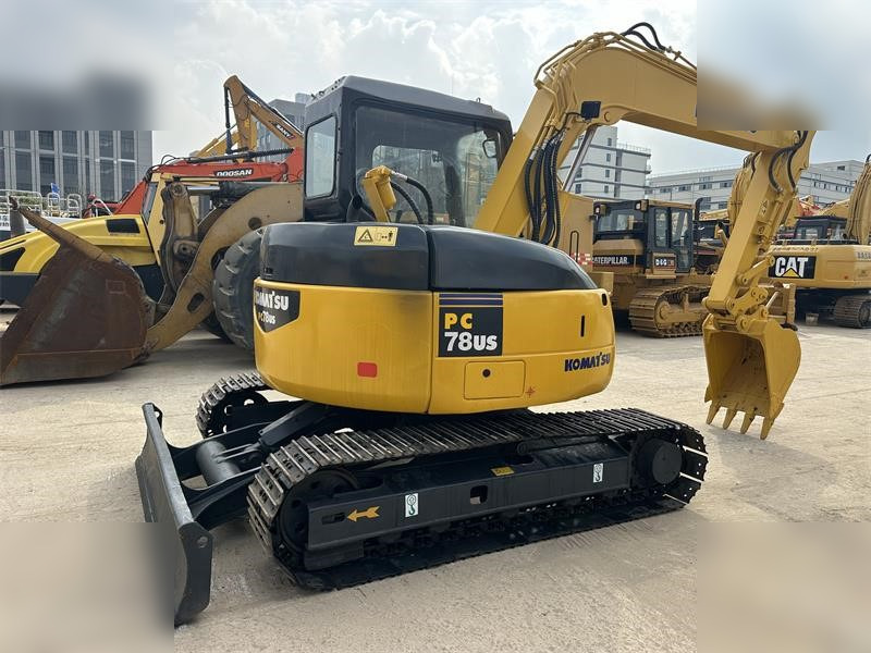 KOMATSU PC78US-6 - Pelle sur chenille: photos 4 KOMATSU PC78US-6 - Pelle sur chenille: photos 4