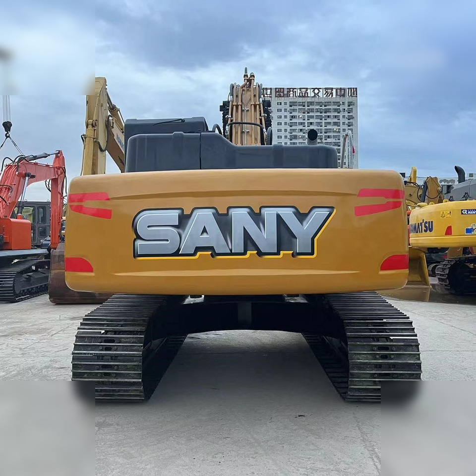 SANY SY215C - Pelle sur chenille: photos 3 SANY SY215C - Pelle sur chenille: photos 3