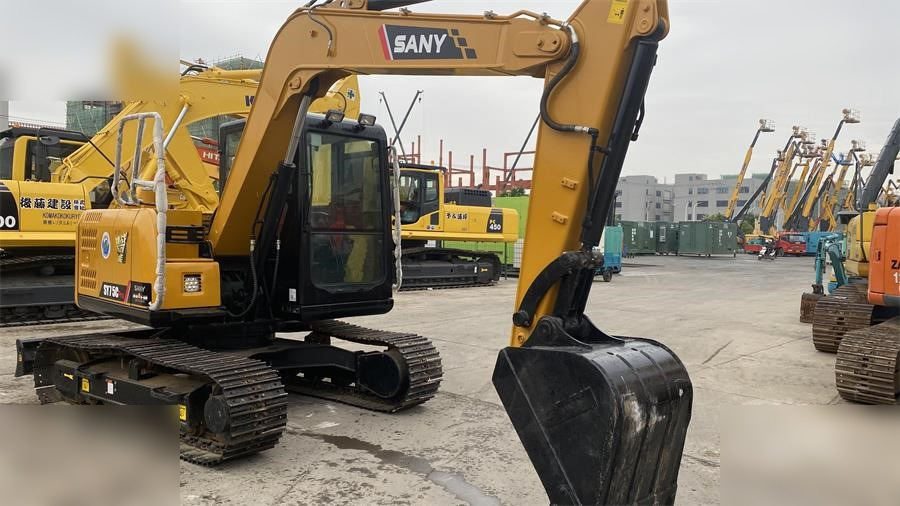SANY SY75C - Pelle sur chenille: photos 3 SANY SY75C - Pelle sur chenille: photos 3