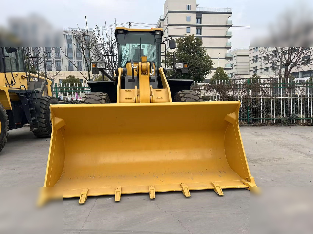 SDLG L956F - Chargeuse sur pneus: photos 3 SDLG L956F - Chargeuse sur pneus: photos 3