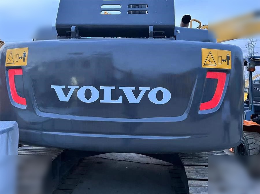 VOLVO EC140DL - Pelle sur chenille: photos 2 VOLVO EC140DL - Pelle sur chenille: photos 2