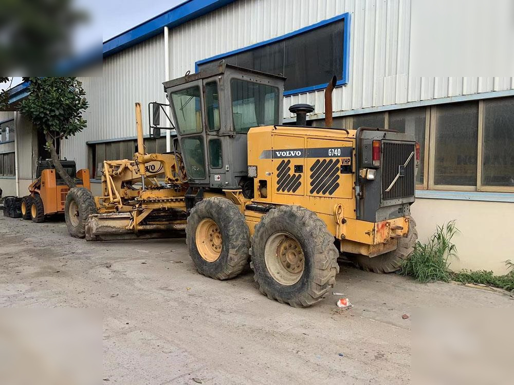 VOLVO G740 VHP - Niveleuse: photos 3 VOLVO G740 VHP - Niveleuse: photos 3