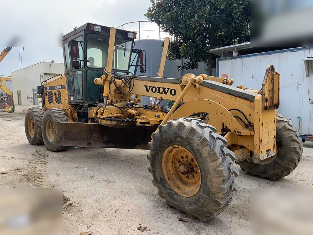 VOLVO G740 VHP - Niveleuse: photos 1 VOLVO G740 VHP - Niveleuse: photos 1