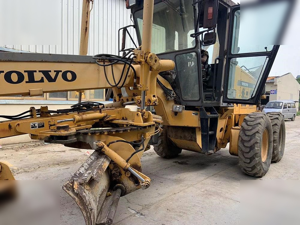 VOLVO G740 VHP - Niveleuse: photos 2 VOLVO G740 VHP - Niveleuse: photos 2