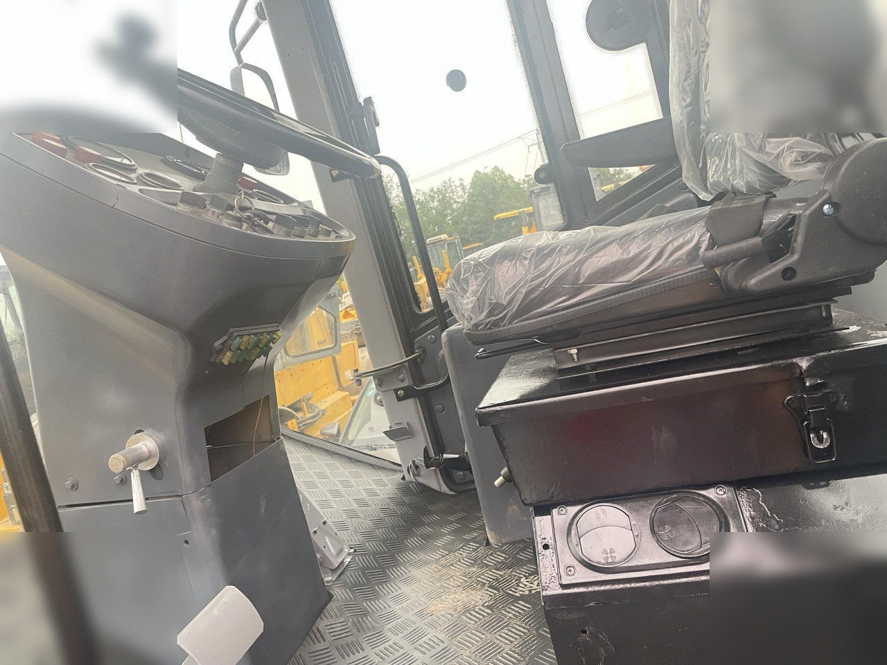 XCMG XS223J - Compacteur: photos 5 XCMG XS223J - Compacteur: photos 5