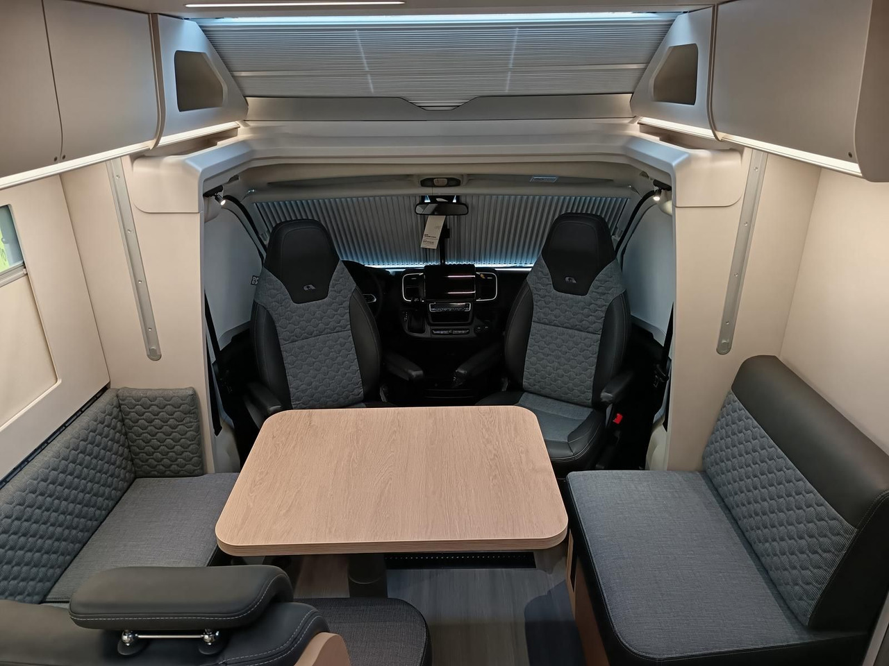 Camping-car profilé Adria Matrix 60Y 670 SL 4,4t*JUBILEE*MARKISE*LED*NAVI*: photos 12 Camping-car profilé Adria Matrix 60Y 670 SL 4,4t*JUBILEE*MARKISE*LED*NAVI*: photos 12