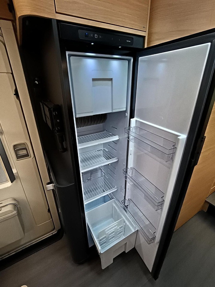 Camping-car profilé Adria Matrix 60Y 670 SL 4,4t*JUBILEE*MARKISE*LED*NAVI*: photos 21 Camping-car profilé Adria Matrix 60Y 670 SL 4,4t*JUBILEE*MARKISE*LED*NAVI*: photos 21