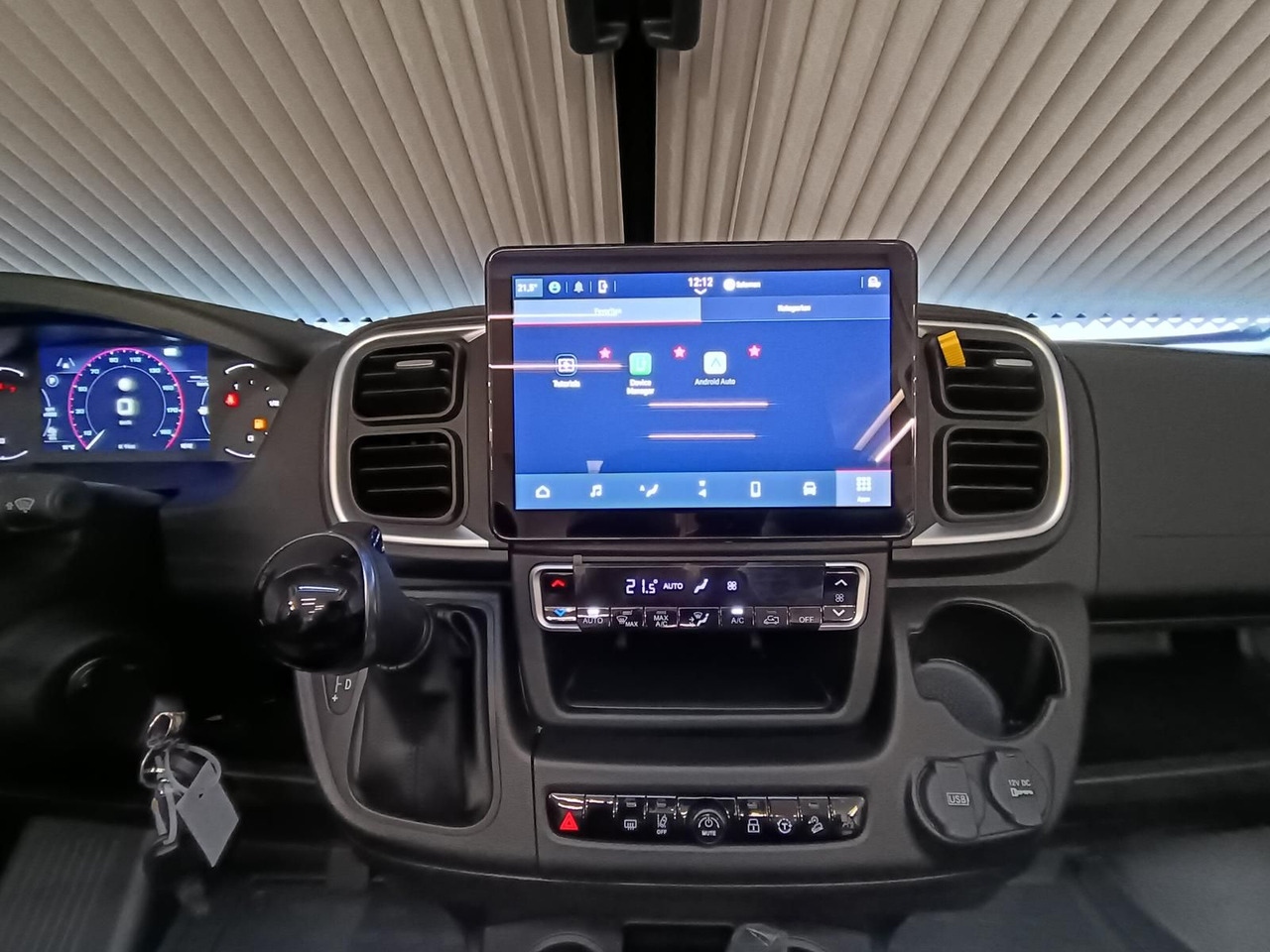 Camping-car profilé Adria Matrix 60Y 670 SL 4,4t*JUBILEE*MARKISE*LED*NAVI*: photos 25 Camping-car profilé Adria Matrix 60Y 670 SL 4,4t*JUBILEE*MARKISE*LED*NAVI*: photos 25