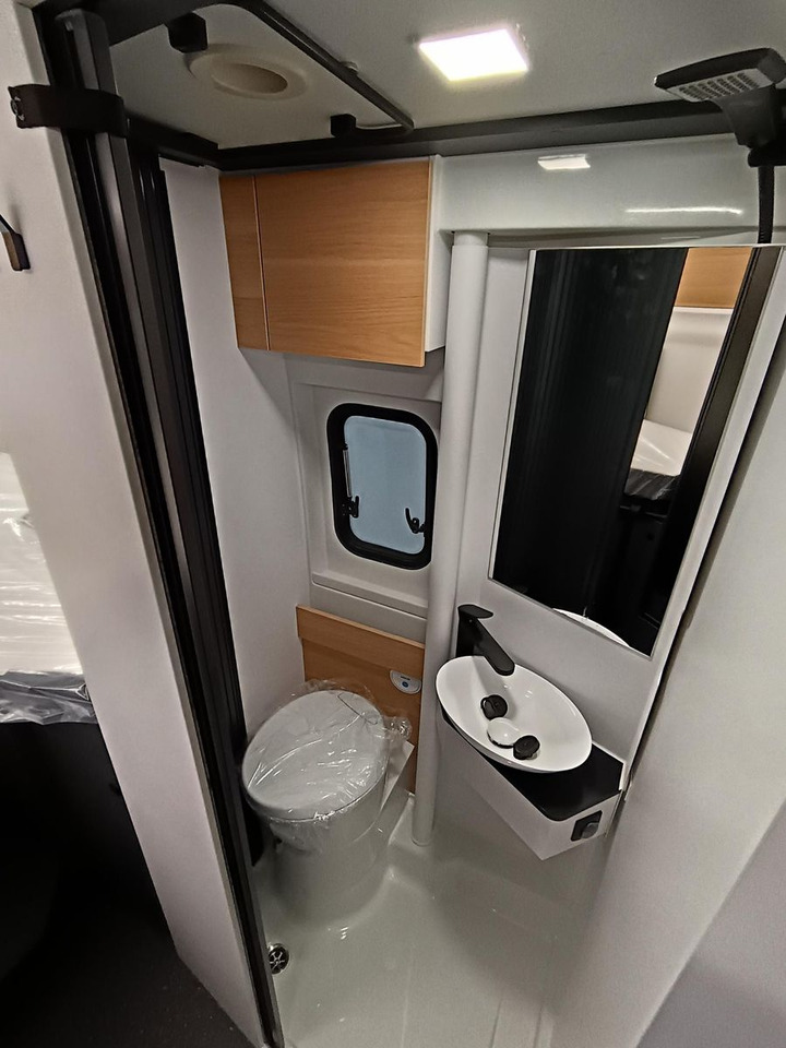 Adria Twin "60Y" 640 SLB*180 PS*4,25t MAXI*COMBI D 6E* — crédit-bail Adria Twin "60Y" 640 SLB*180 PS*4,25t MAXI*COMBI D 6E*: photos 16