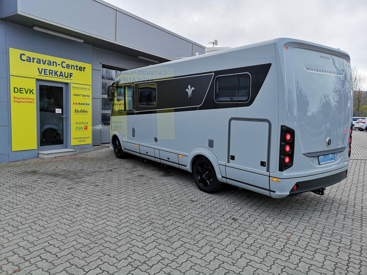 Niesmann + Bischoff iSmove 6.9 E 132 kW+AHK+SOLAR+ALDE+KLIMA+NAVI - Camping-car intégral: photos 5 Niesmann + Bischoff iSmove 6.9 E 132 kW+AHK+SOLAR+ALDE+KLIMA+NAVI - Camping-car intégral: photos 5