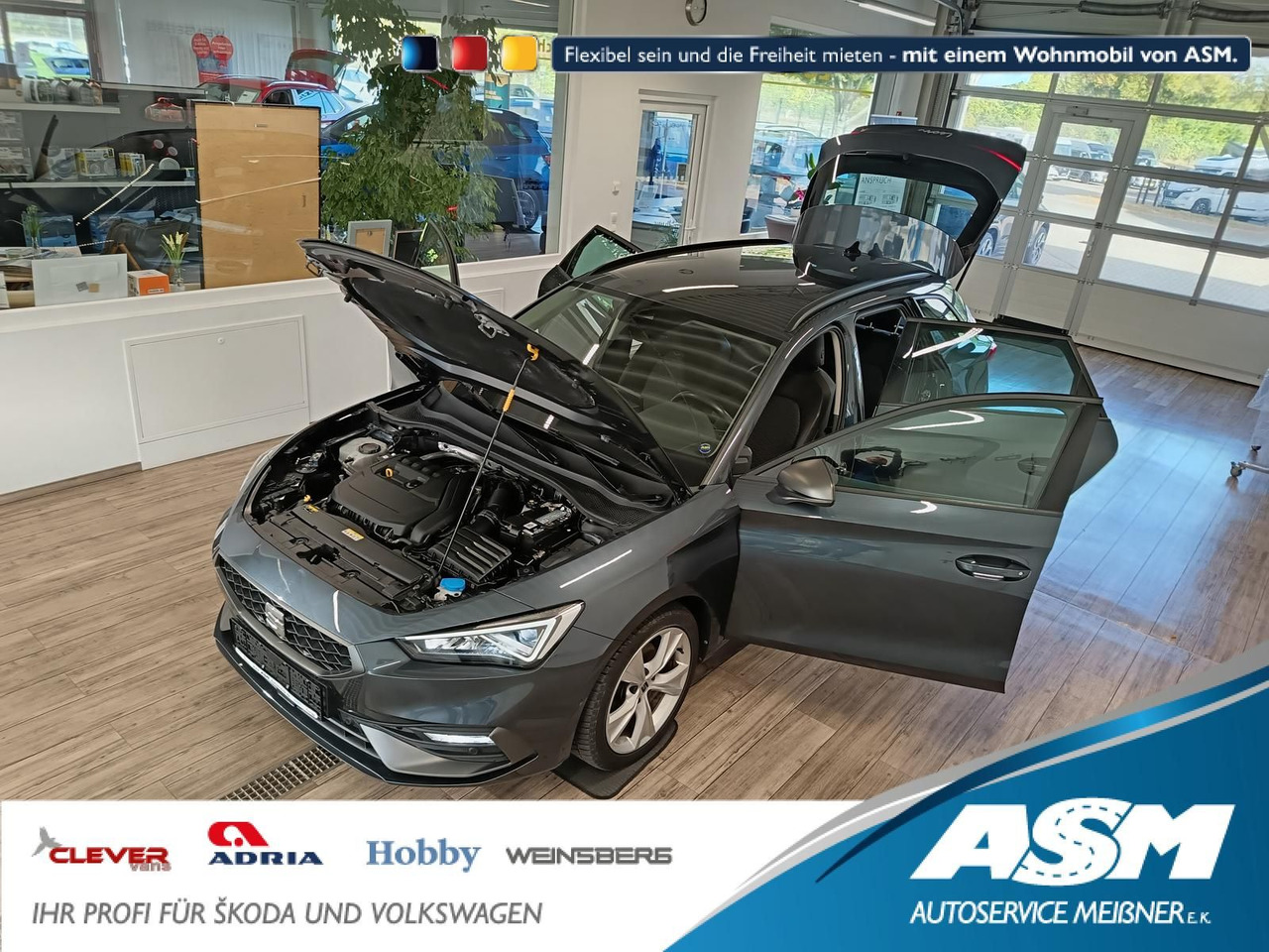 Seat Leon Sportstourer 1,5TSI FR*NAVI*LED*SOUND*R-KAM - Voiture break: photos 1 Seat Leon Sportstourer 1,5TSI FR*NAVI*LED*SOUND*R-KAM - Voiture break: photos 1