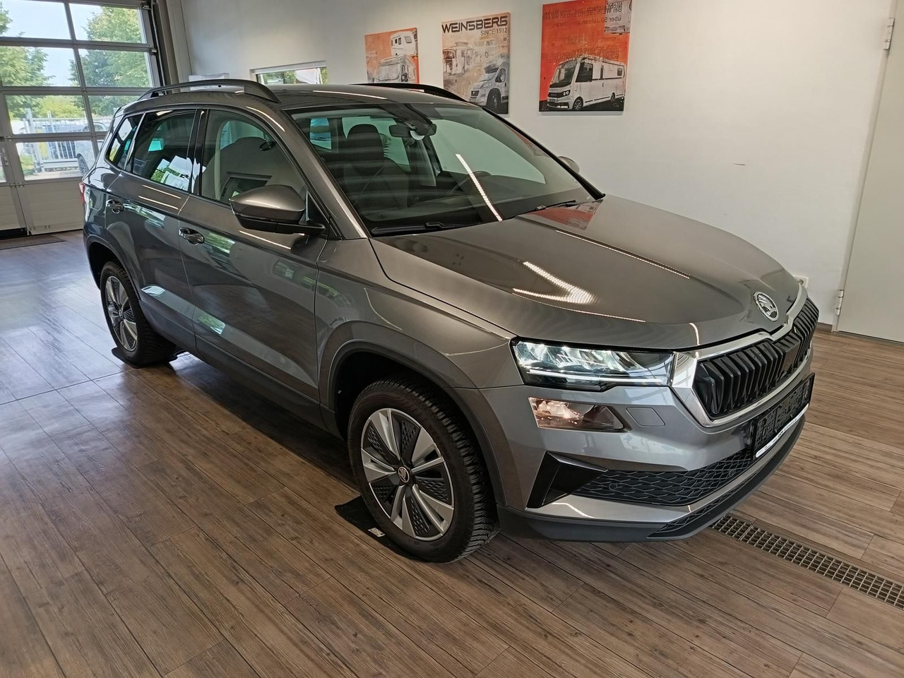 Skoda Karoq Style 1,5TSI DSG*AHK-VORBER*NAVI*LED*R-KAM - SUV: photos 3 Skoda Karoq Style 1,5TSI DSG*AHK-VORBER*NAVI*LED*R-KAM - SUV: photos 3