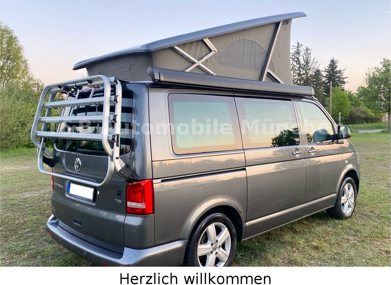 Volkswagen T5 California Comfortline*Küche*Neu-Motor bei VW - Transport de personnes: photos 5 Volkswagen T5 California Comfortline*Küche*Neu-Motor bei VW - Transport de personnes: photos 5