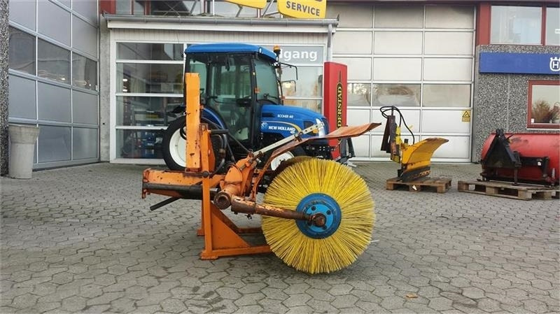 Epoke FS 3 17 - Brosse: photos 1 Epoke FS 3 17 - Brosse: photos 1