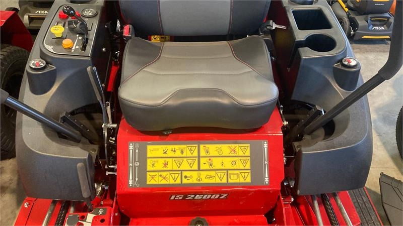 Ferris ZT2600 IS Stage V - Diesel - 155 cm - Motofaucheuse: photos 2 Ferris ZT2600 IS Stage V - Diesel - 155 cm - Motofaucheuse: photos 2