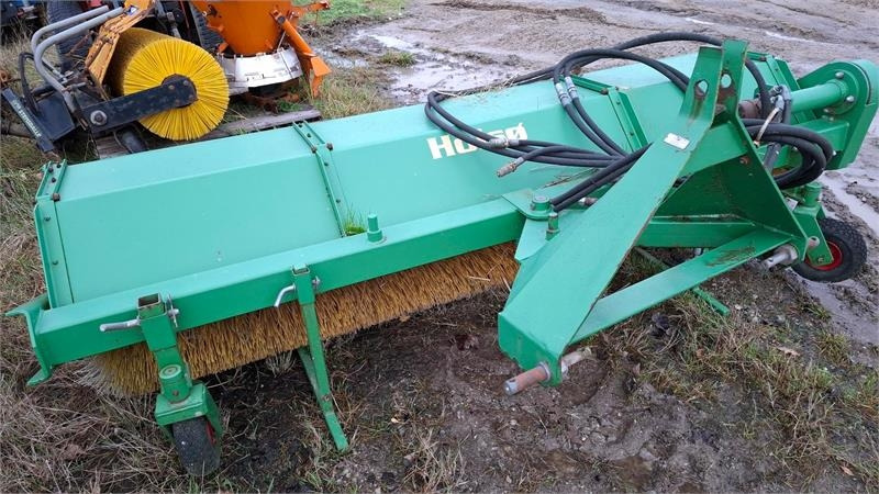 Holsø 2.5 Mtr. Fejemaskine - Brosse pour Machine agricole: photos 3 Holsø 2.5 Mtr. Fejemaskine - Brosse pour Machine agricole: photos 3