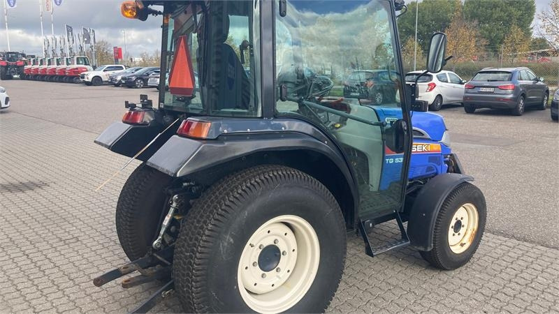Iseki TG 5395 - Tracteur communal: photos 5 Iseki TG 5395 - Tracteur communal: photos 5